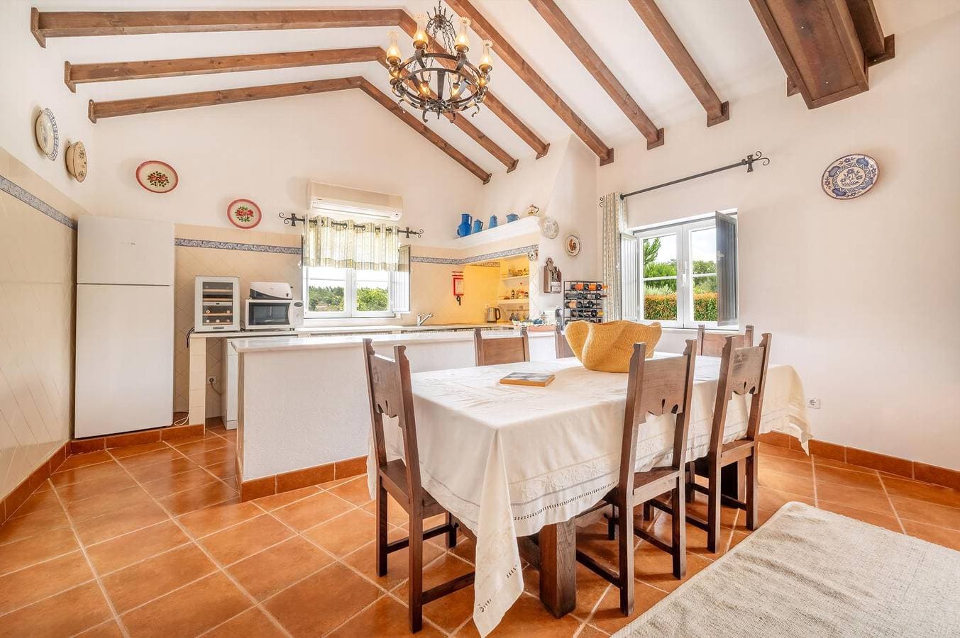 Foto 3 von 41: Ferienhaus für 7 Personen mit Pool
