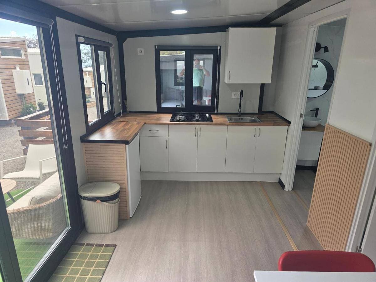 Foto 5 von 17: Mini Bungalow (No Kitchen and Bathroom)