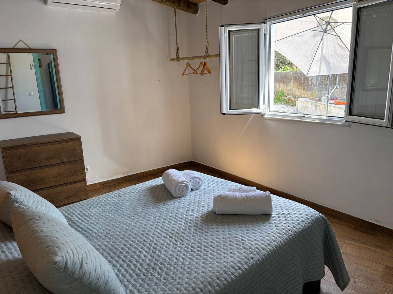 Foto 12 von 30: Villa 'Casa Do Aguadeiro' mit privatem Pool, WLAN und Klimaanlage