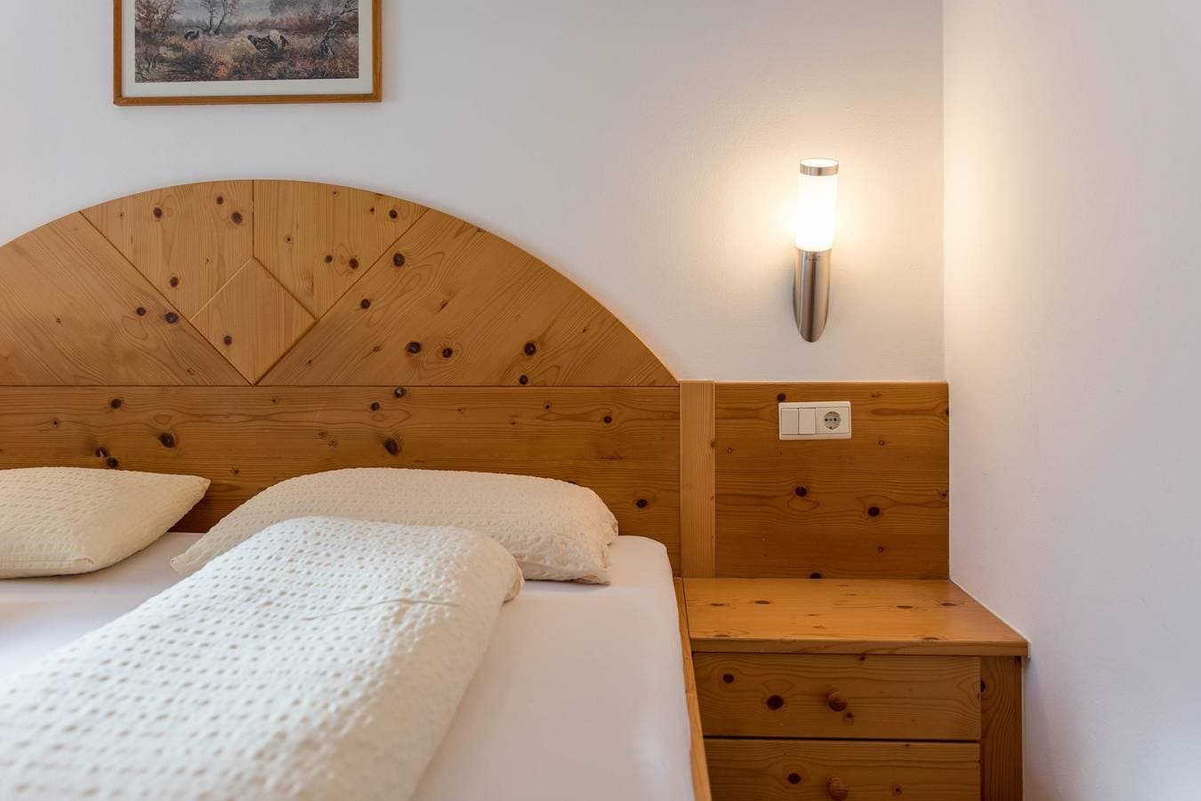 Foto 12 von 26: Gemütliche Ferienwohnung "Santner Villa Erna" mit Blick auf die Berge