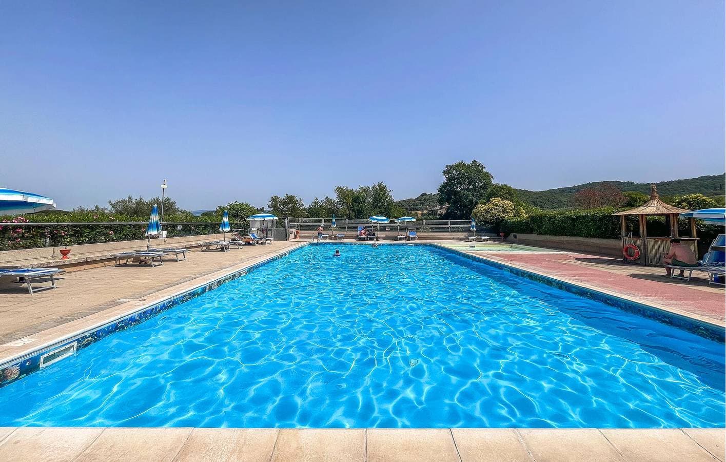 Foto 6 von 32: Moderne Wohnung mit Garage und Pool in der Nähe von Magione 2km