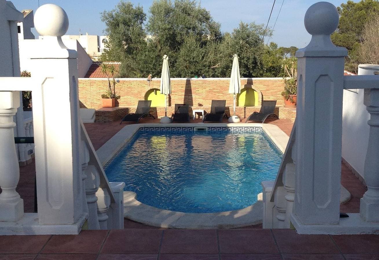 Villa with private pool - near golf 1