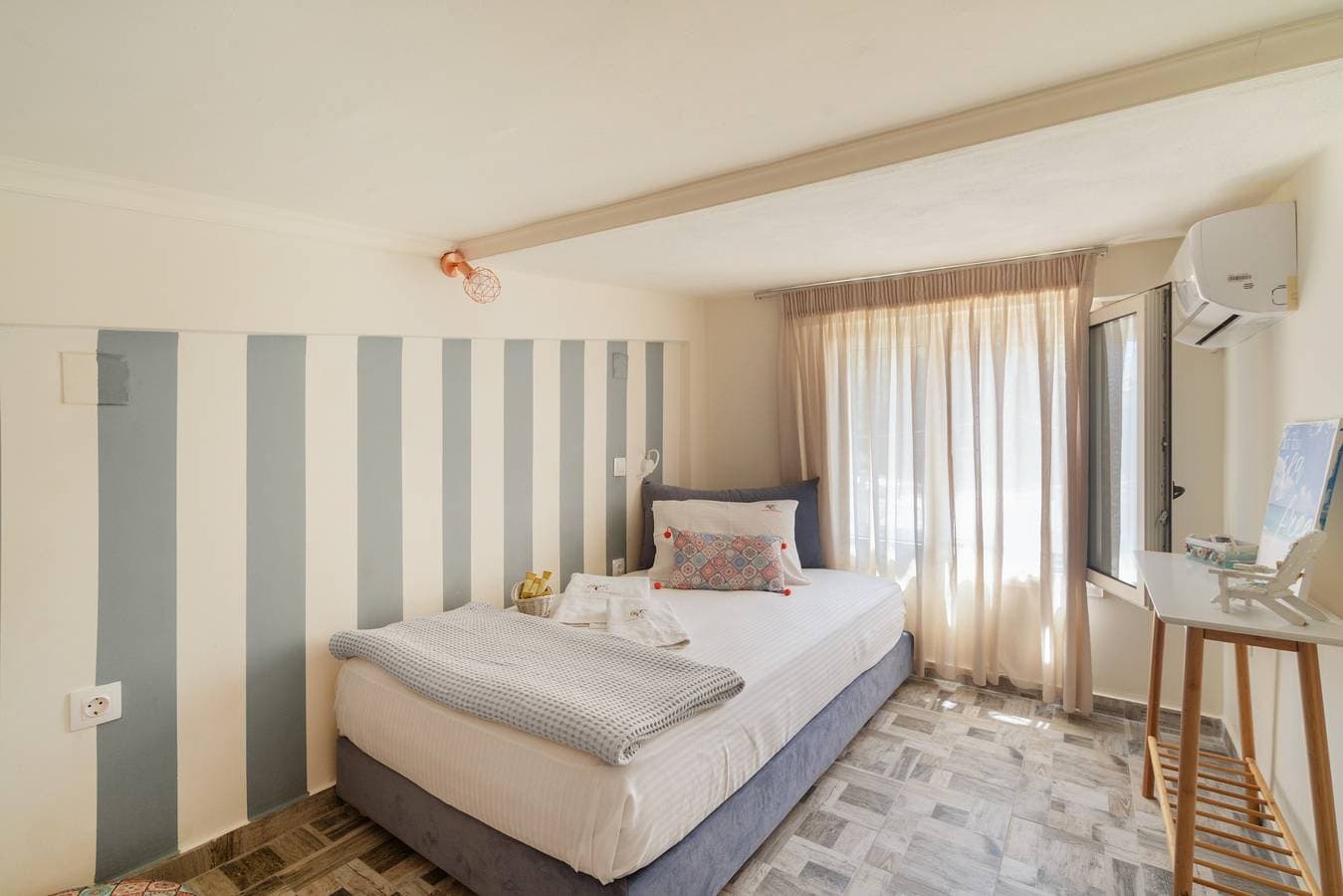 Foto 12 von 26: Ferienwohnung 'Evagelia Luxury Family' mit Meerblick, Wi-Fi und Klimaanlage
