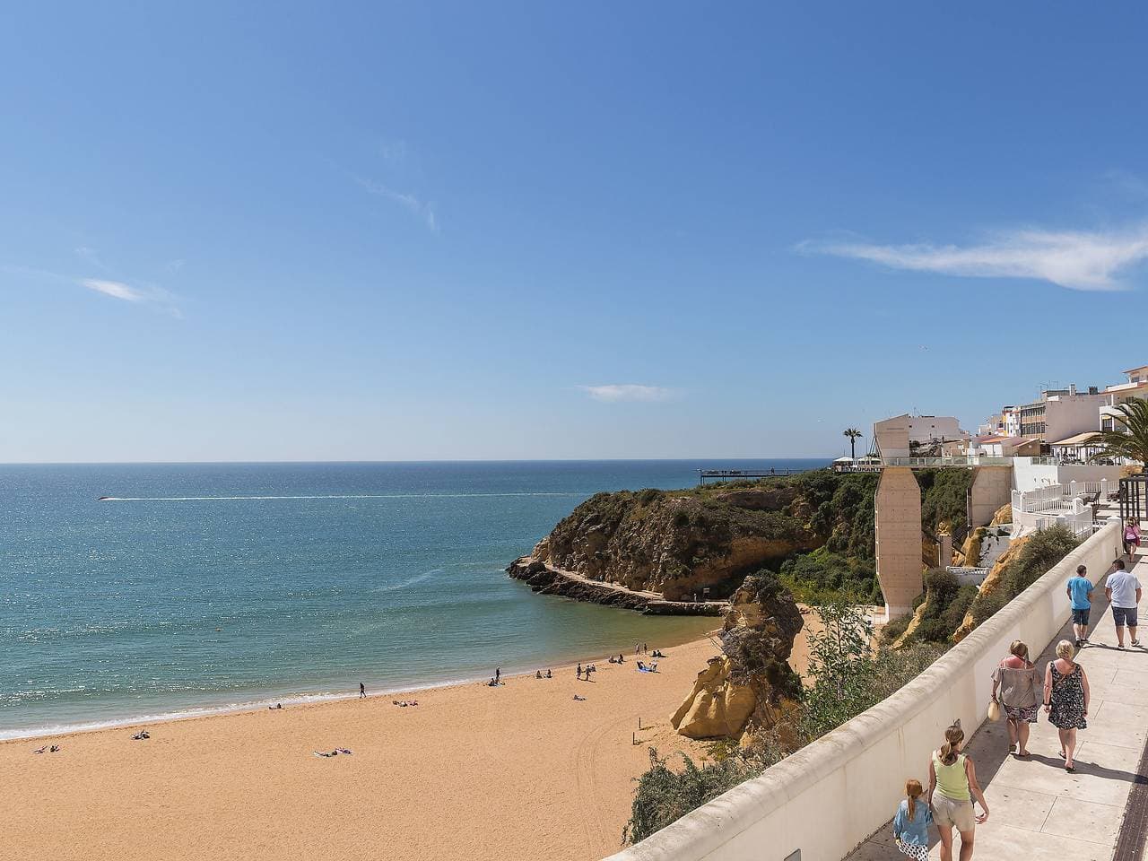 Foto 11 von 16: Dream View 50m from the beach