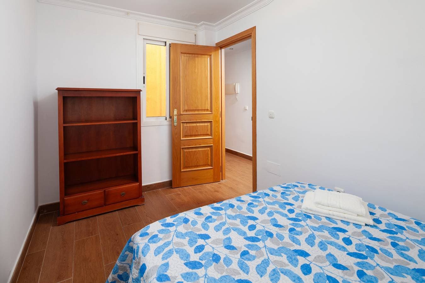 Foto 11 von 28: Ferienwohnung 'Apartamento Bellamar' mit Meerblick und Klimaanlage