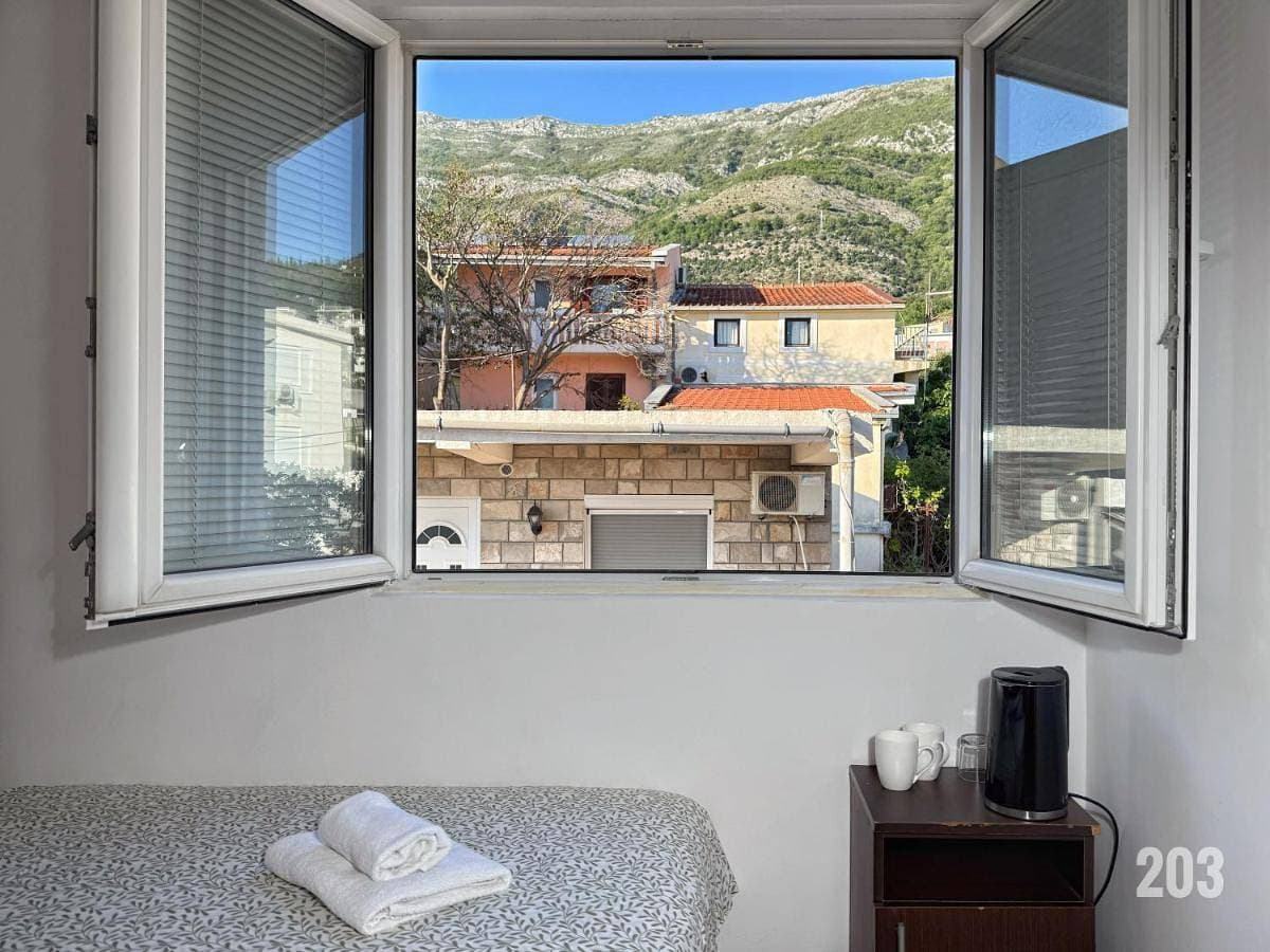 Foto 5 von 12: Twin Room with Balcony