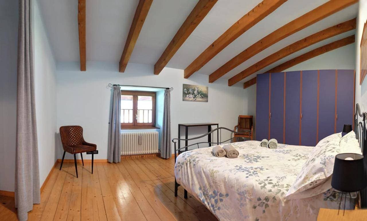 Foto 5 von 10: Two-Bedroom Apartment