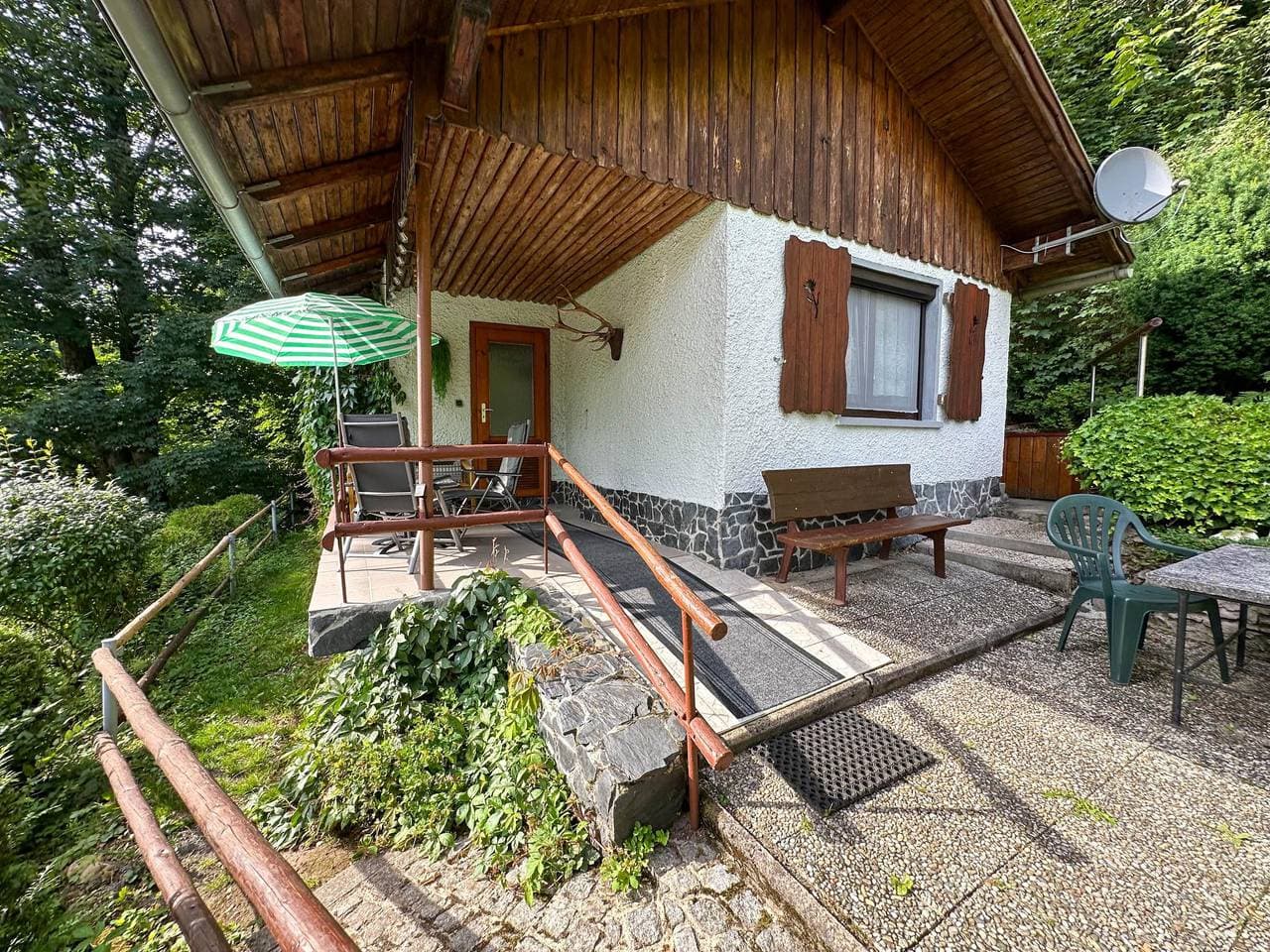 Kleines Ferienhaus am Waldrand im Thüringer Wald 1