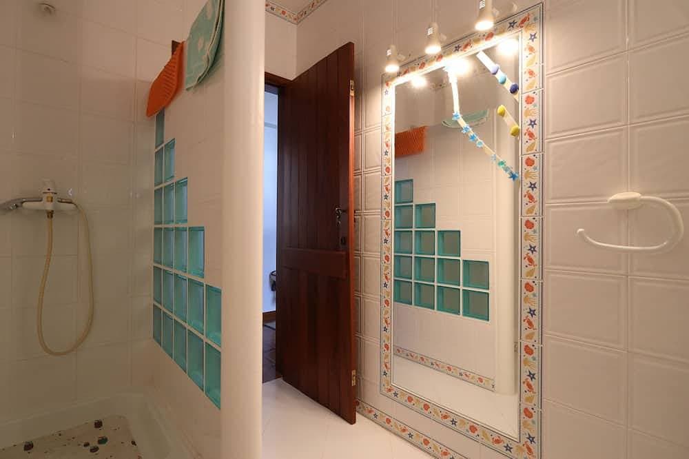 Foto 6 von 30: Charming 3 bedroom, 3 bathroom Villa, only 450m from the beach - 163730/Al