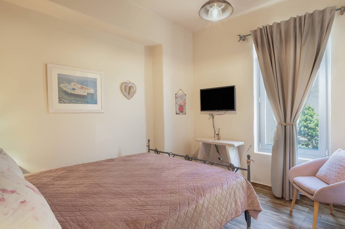 Foto 12 von 24: Ferienhaus 'Villa Fotis' mit Meerblick, WLAN und Klimaanlage