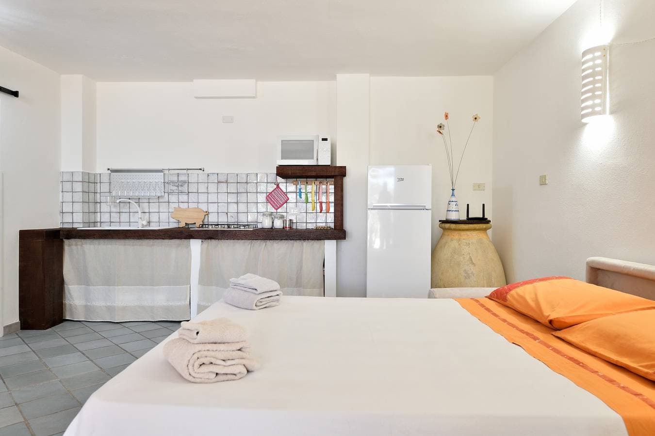 Foto 13 von 22: Ferienwohnung Colori della Sardegna in Villa Belvedere in der Nähe dem Strand