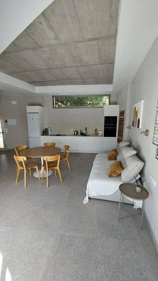 Foto 2 von 5: Villa with Private Pool