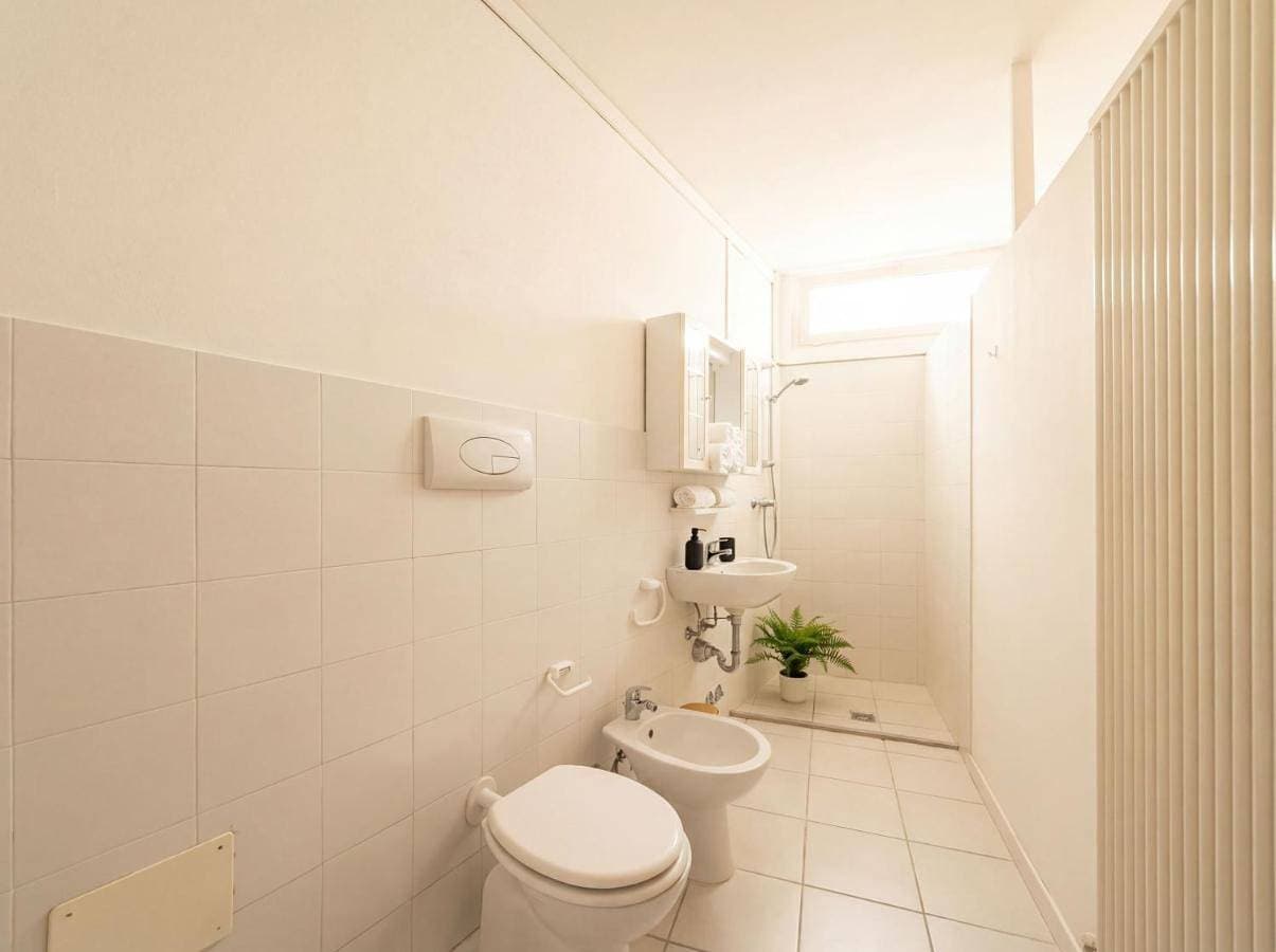 Foto 5 von 16: Two-Bedroom Apartment