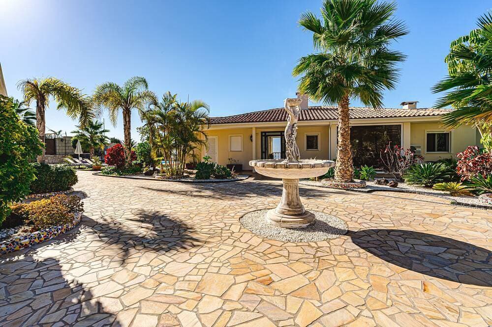 Foto 10 von 30: Luxusvilla mit fantastischem Meerblick