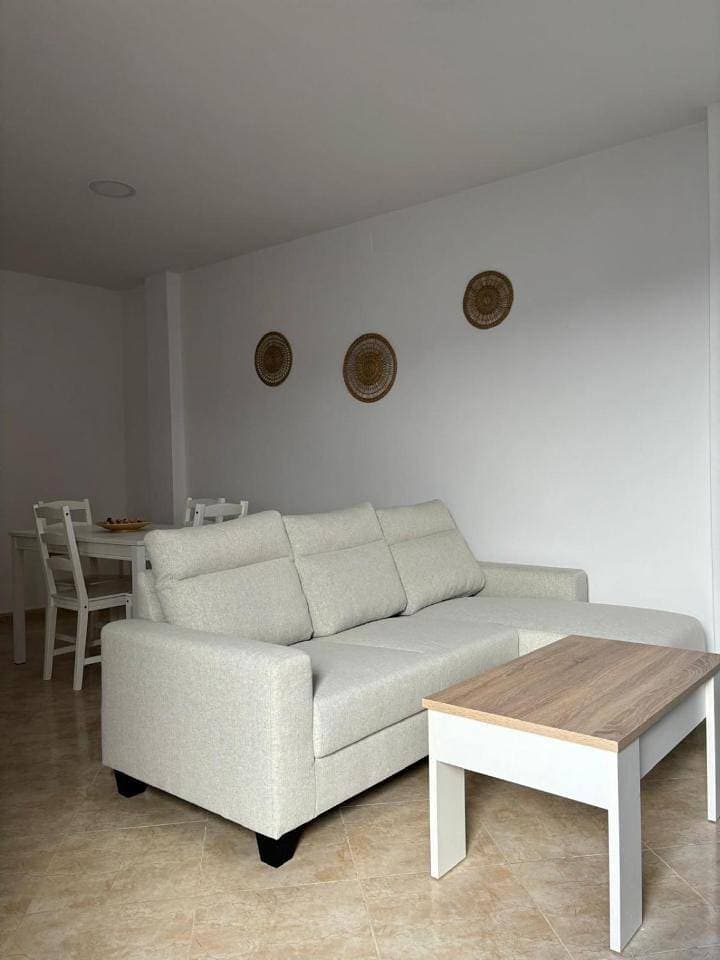 Foto 8 von 13: Two-Bedroom Apartment