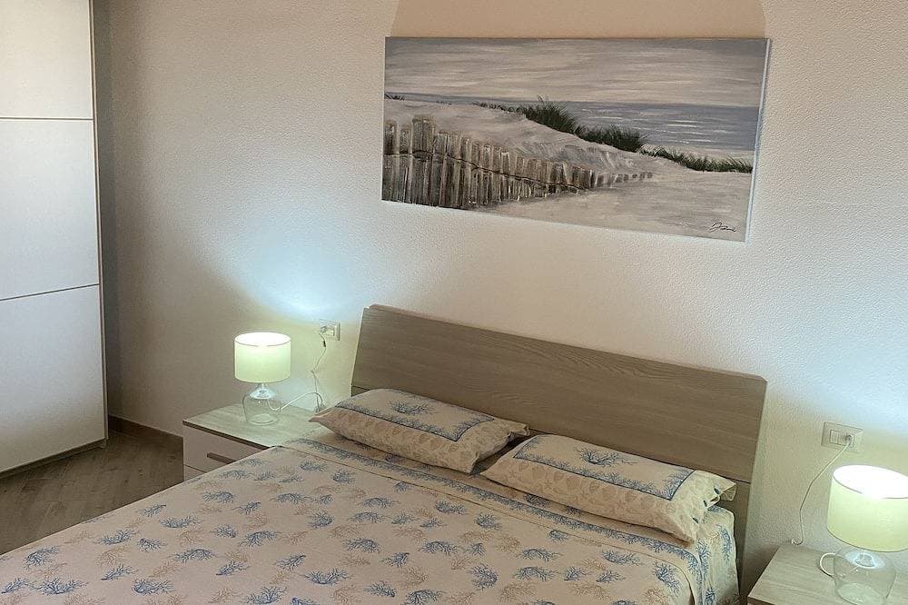 Foto 6 von 30: Residenz Limpiddu mit Pool und Terrasse mit Meerblick ***** Neuwertig, komfort
