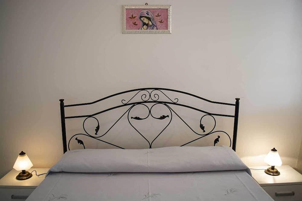 Foto 4 von 24: Hübsche Zwei-Zimmer-Wohnung mit möblierter Terrasse