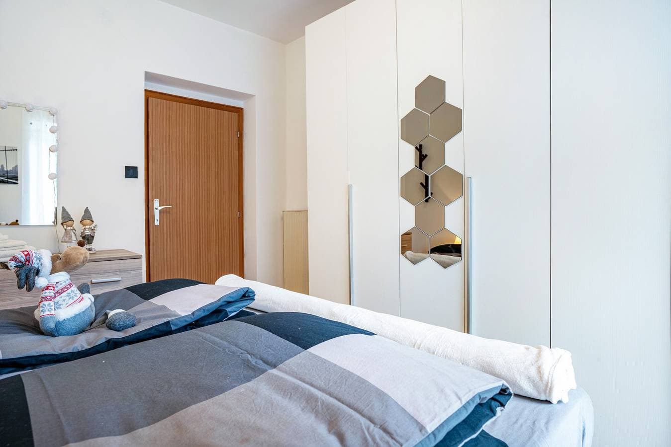 Foto 6 von 39: Ferienwohnung 'Martina's Place' mit Bergblick, Balkon und WLAN