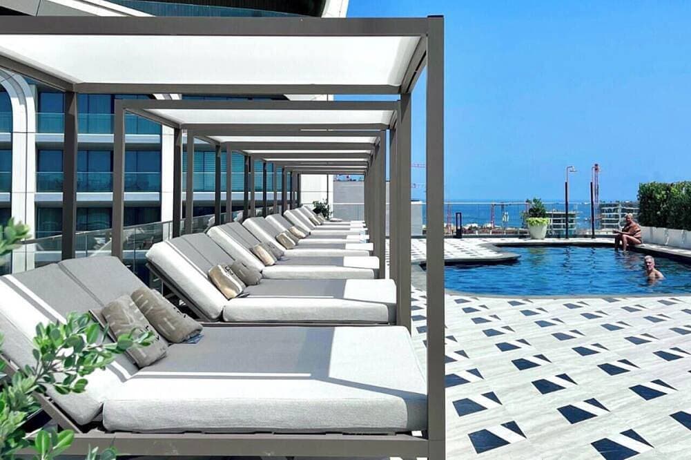 Mercury Suite Lovely w/Pool access by ArcoCollection 1