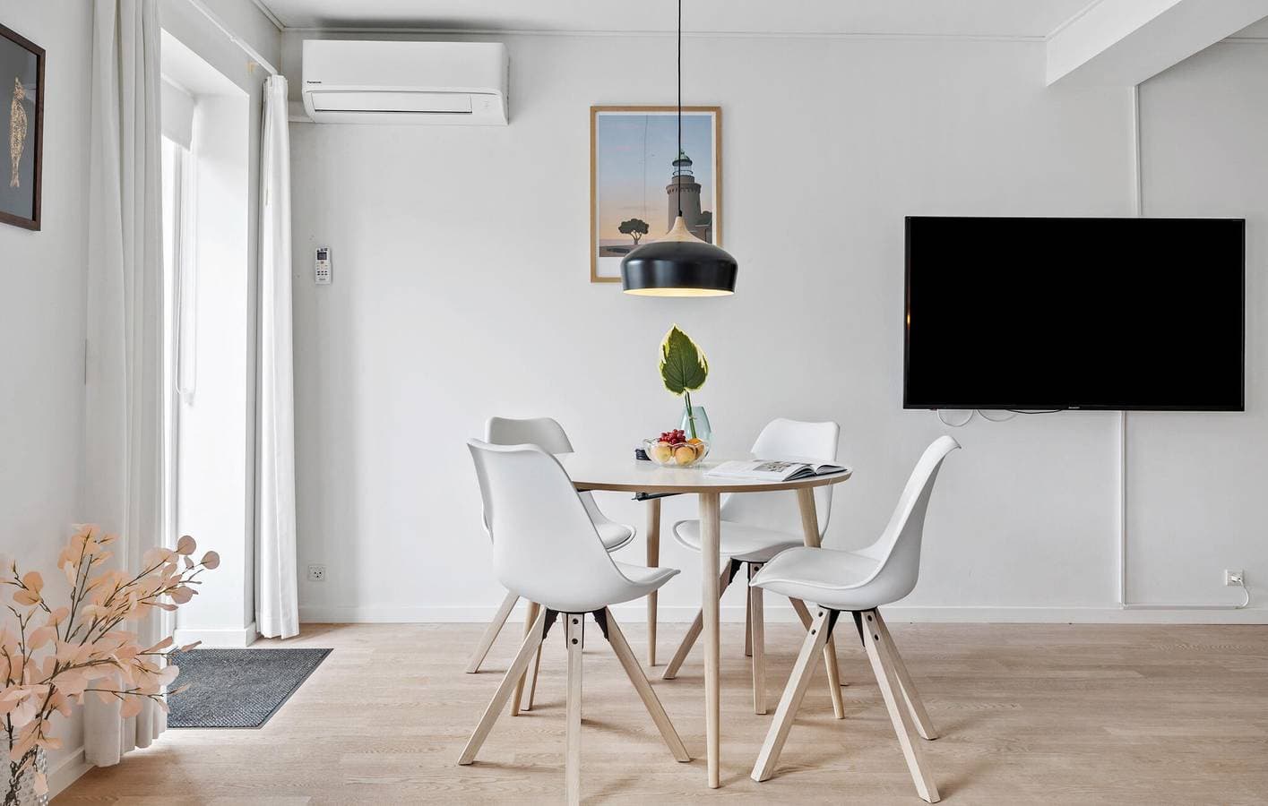 Foto 6 von 19: Ferienwohnung für 4 Personen mit Terrasse