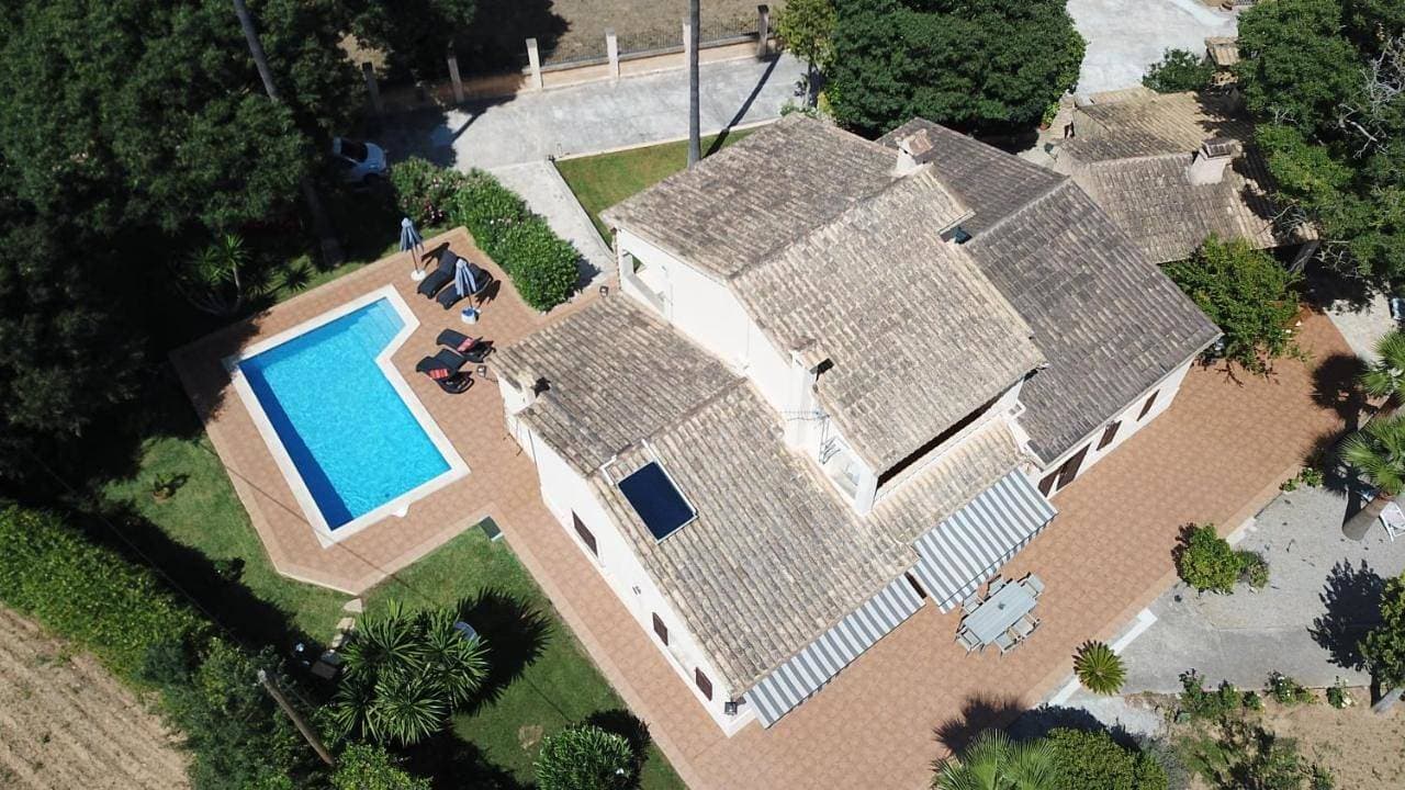 Foto 7 von 39: Villa für 8 Personen mit Pool