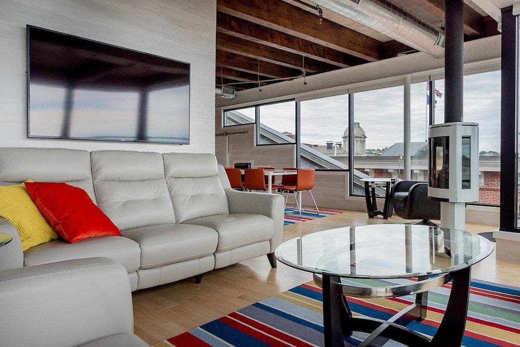 \"Henry\" Penthouse Suite: Unglaubliche Aussicht, Waterfront, im Herzen des alten Hafens 1