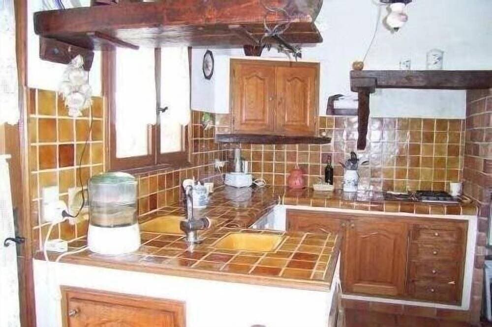 Foto 10 von 20: Villa mit privatem Pool und Garten, 5 km vom Meer entfernt