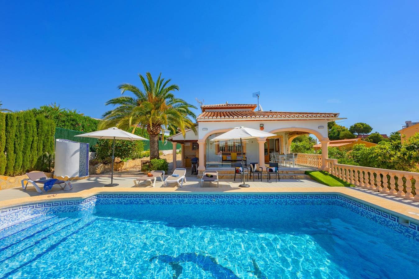 Villa Mona - PlusHolidays 1