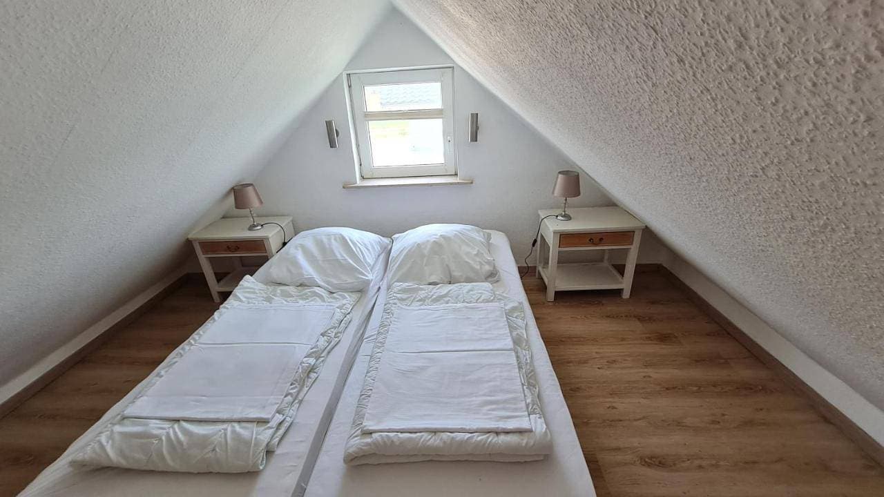 Foto 8 von 19: One-Bedroom Apartment