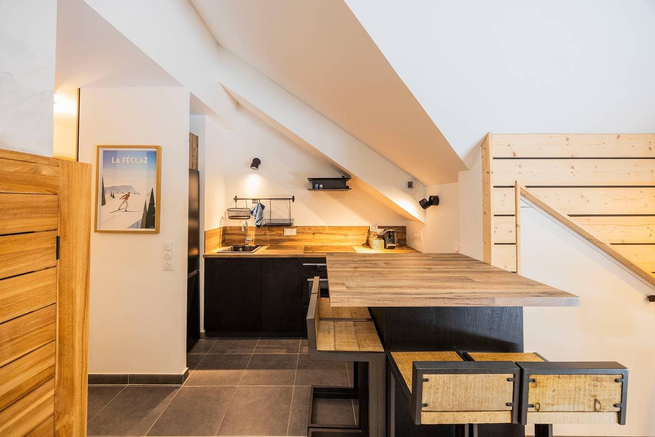 Foto 8 von 31: Appartement „L’aubier des Bauges“: Bergblick, private Terrasse & WLAN