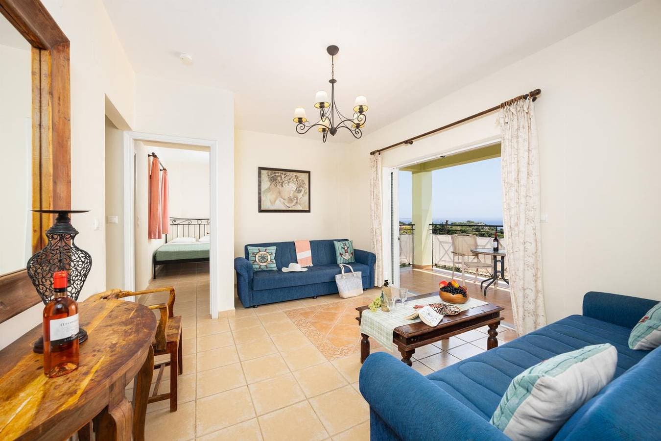 Foto 10 von 41: Villa für 6 Personen mit Balkon