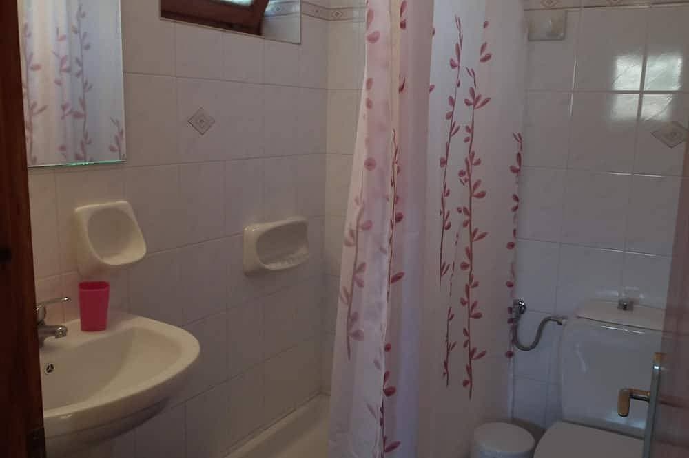 Foto 8 von 30: Comfortable Wohnung im ersten Stock mit wunderschönen Berg und Meeresblick