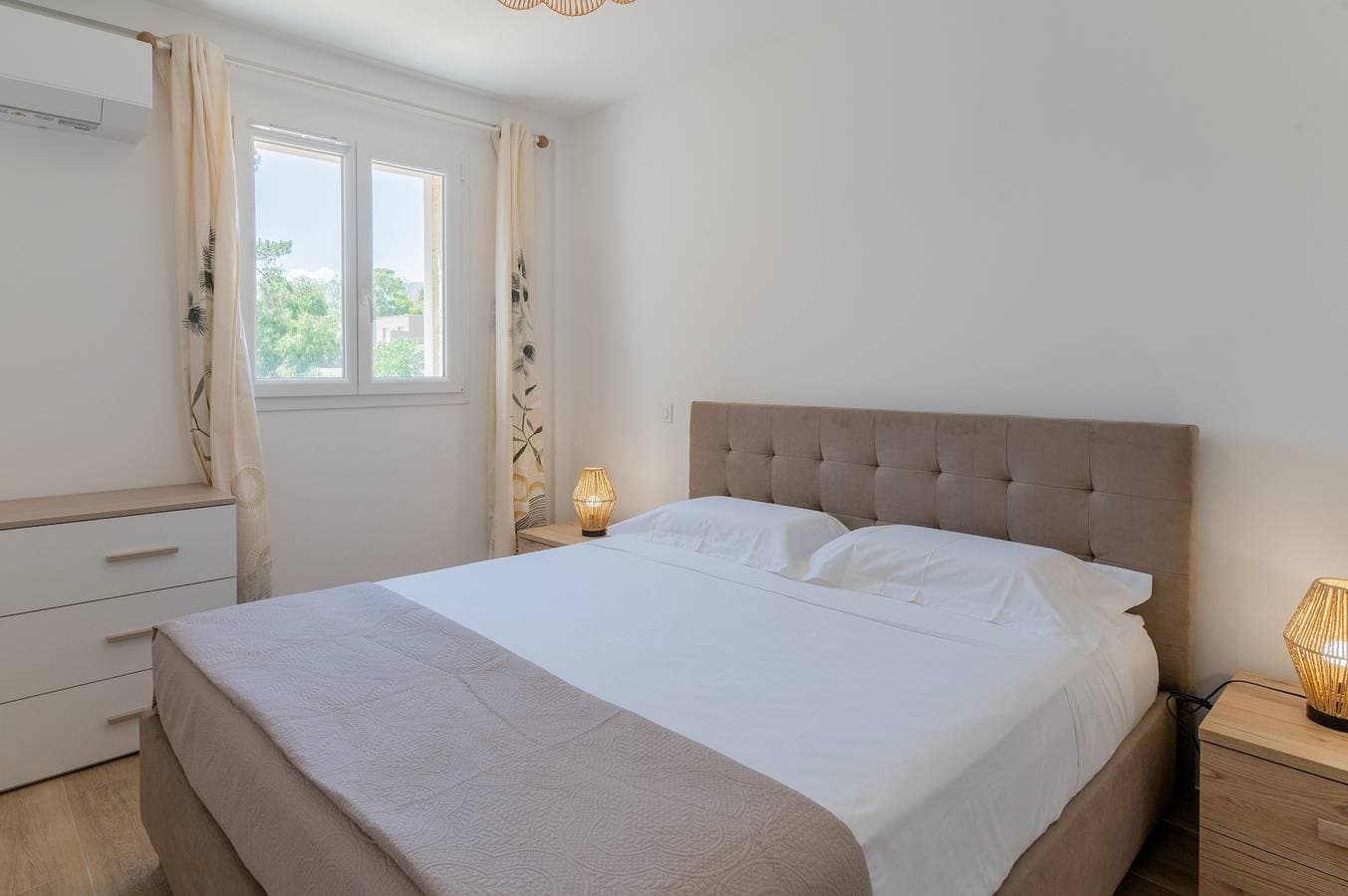 Foto 13 von 26: Apartment „La Dolce Vita 1“ mit Meerblick, WLAN und Klimaanlage