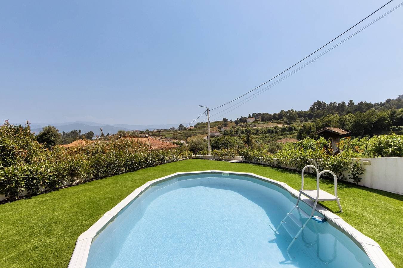 Foto 3 von 33: Ferienhaus 'Refugio Das Vinhas' mit Bergblick, Wi-Fi und Klimaanlage