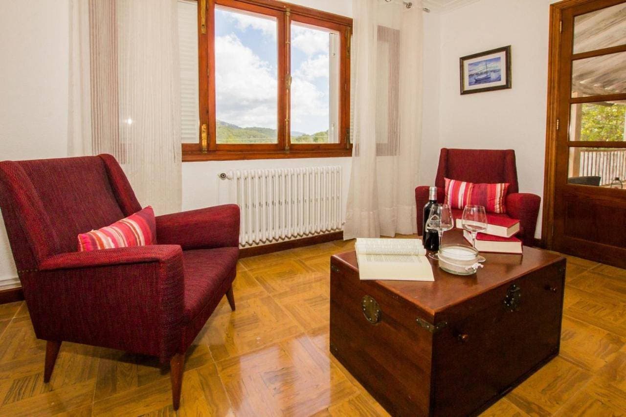 Foto 4 von 47: Villa für 8 Personen mit Terrasse