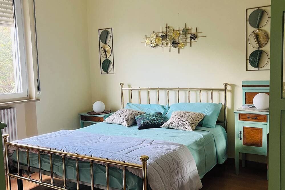 Foto 5 von 30: The Balcony on the Garda chic apartment 130 sqm. Elegant residence overlooking the lake.