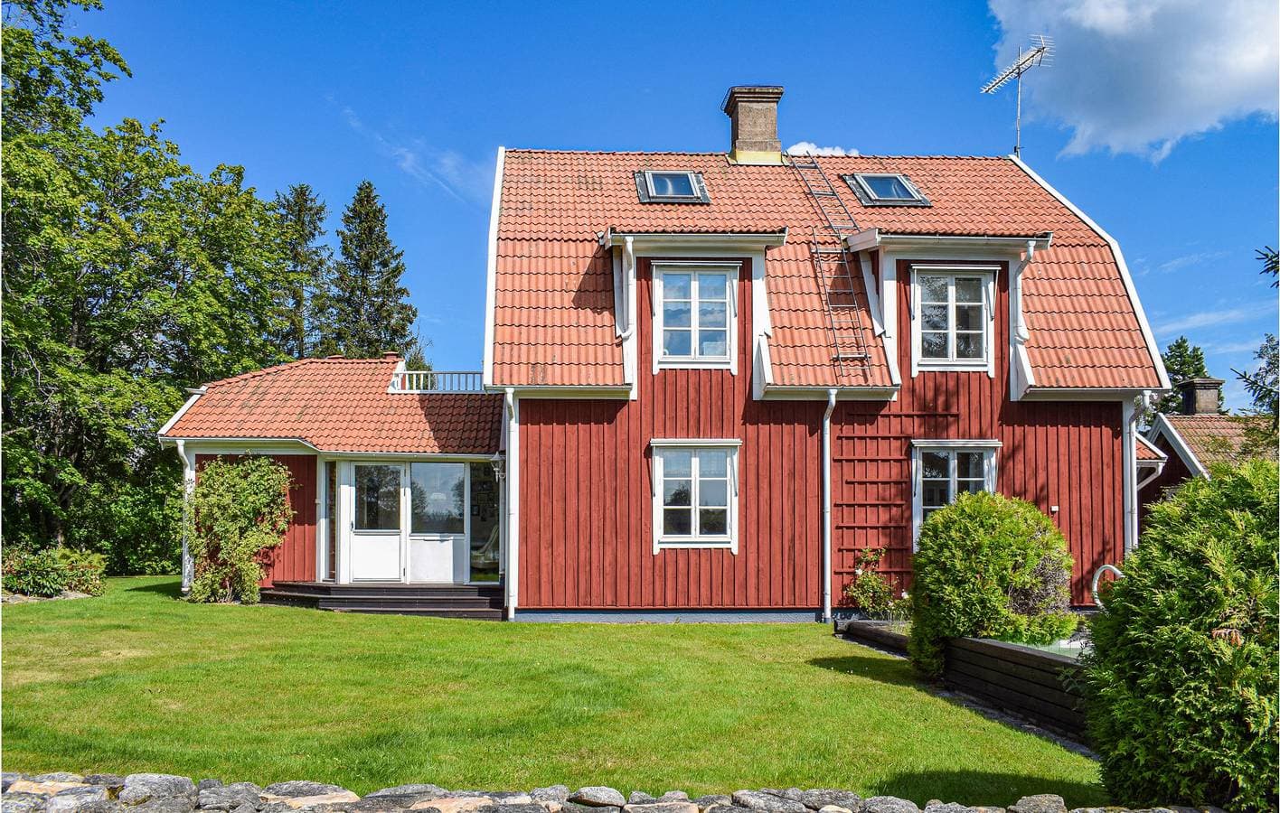 Foto 2 von 42: Ferienhaus für 10 Personen mit Terrasse