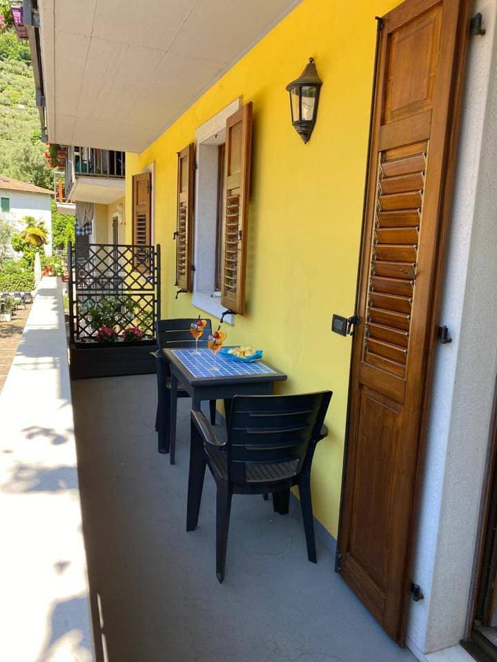 Foto 10 von 54: Two-Bedroom Apartment