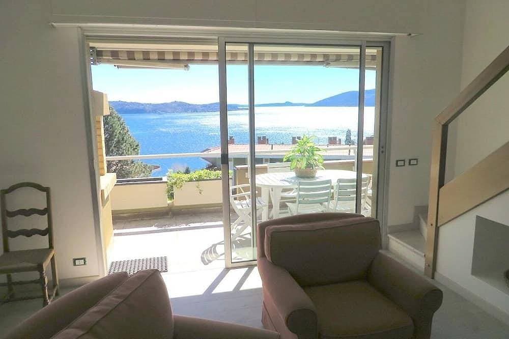 Foto 8 von 17: Selva 1 lake view apartment in Ghiffa with pool