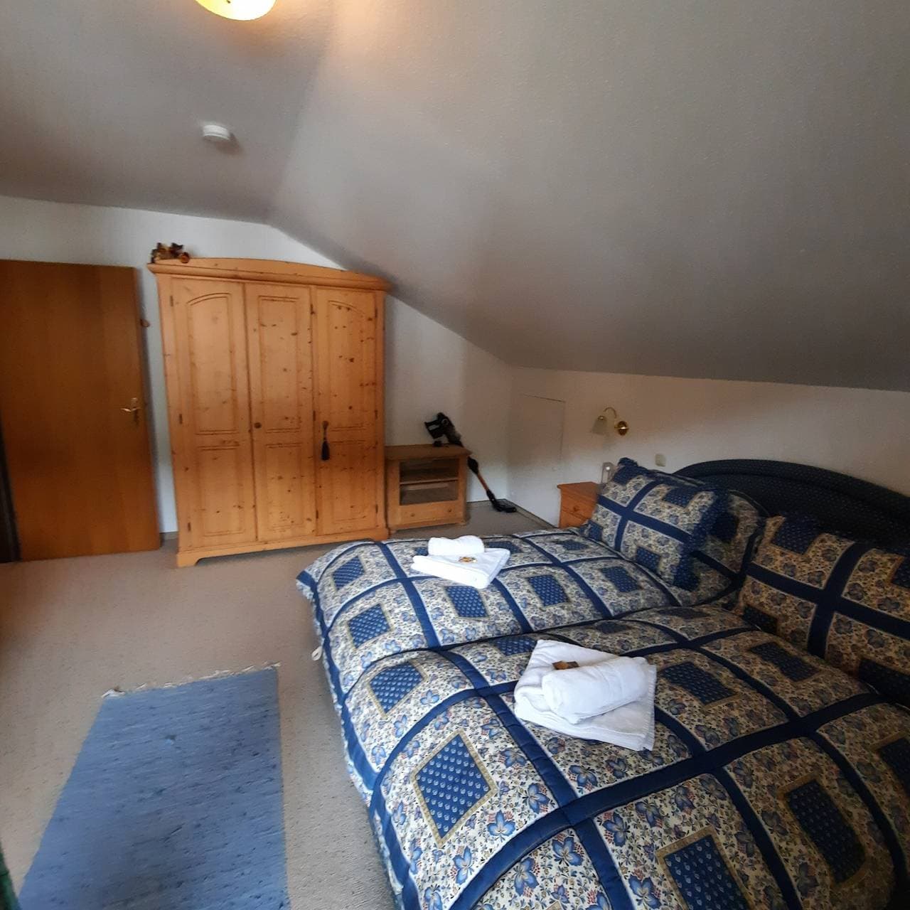 Foto 9 von 19: Ferienwohnung "Hörnleblick" mit Balkon und WLAN
