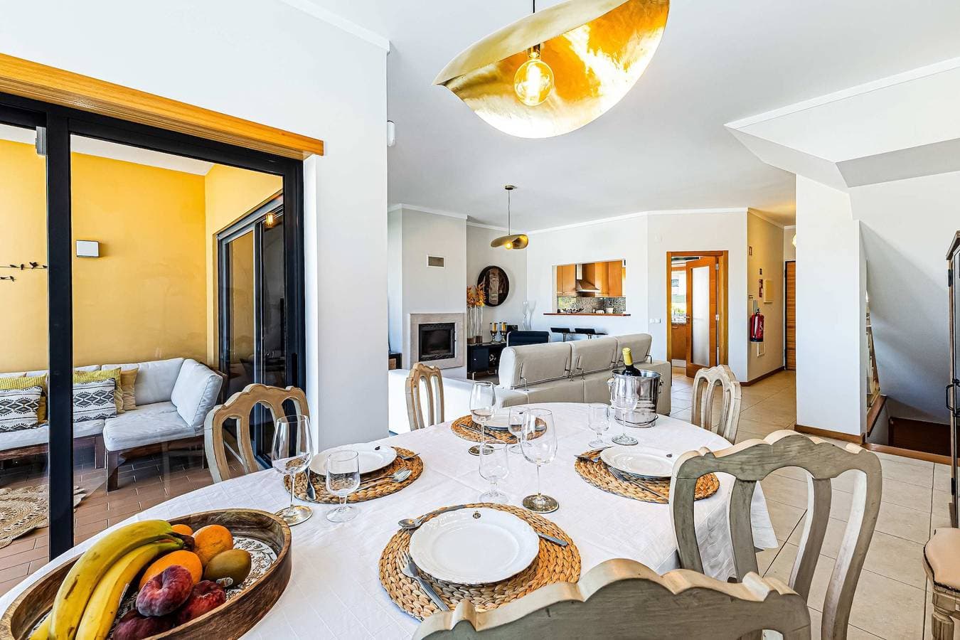 Foto 5 von 33: Ferienhaus für 8 Personen mit Pool