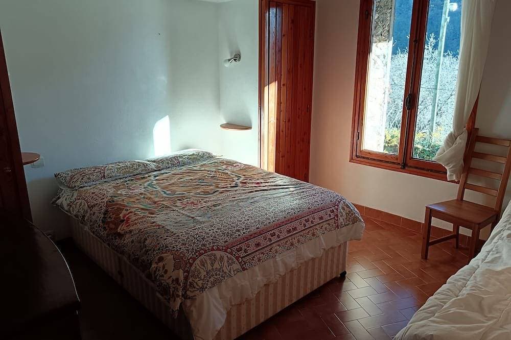 Foto 2 von 14: Gites de la Brasca Maison 60m2, Avec vue Imprenable du Massif du Mercantour