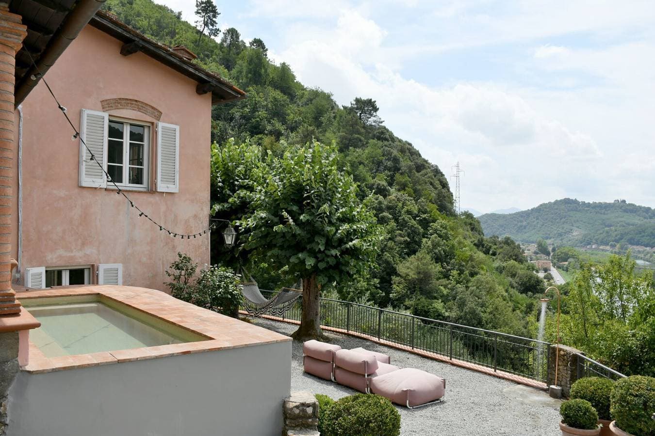 Foto 8 von 58: Charmantes Apartment in Lucca mit Pool und Garten