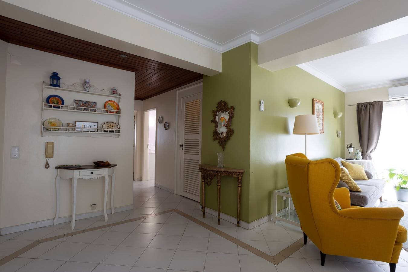 Foto 5 von 27: Ferienwohnung "Tyler" mit WLAN, Garten, Terrassen & Gemeinschaftspool