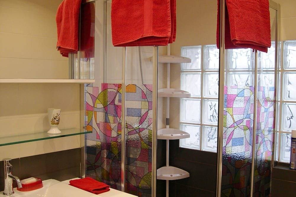 Foto 4 von 30: Apartment, Pool zur exklusiven Nutzung, Tischtennis ...