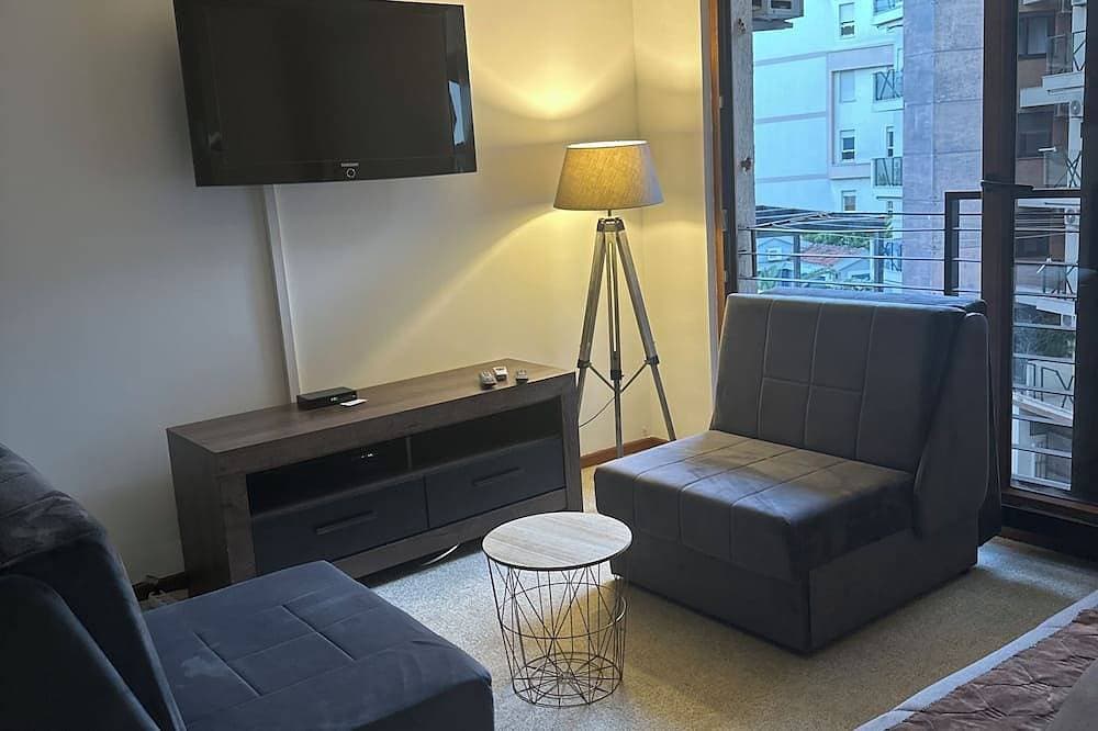 Foto 6 von 12: Mik Apartments Heart of Budva 1+1 40sqm