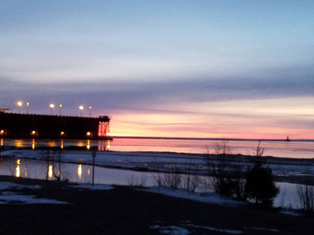 Foto 7 von 19: Lake Superior - Herrliche Aussicht vom Haus am Wasser in Marquette