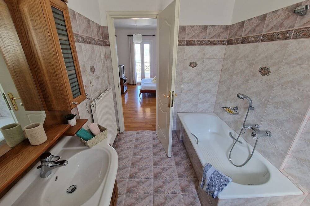 Foto 6 von 30: Luxusvilla mit fantastischem Meerblick, nahe Flughafen