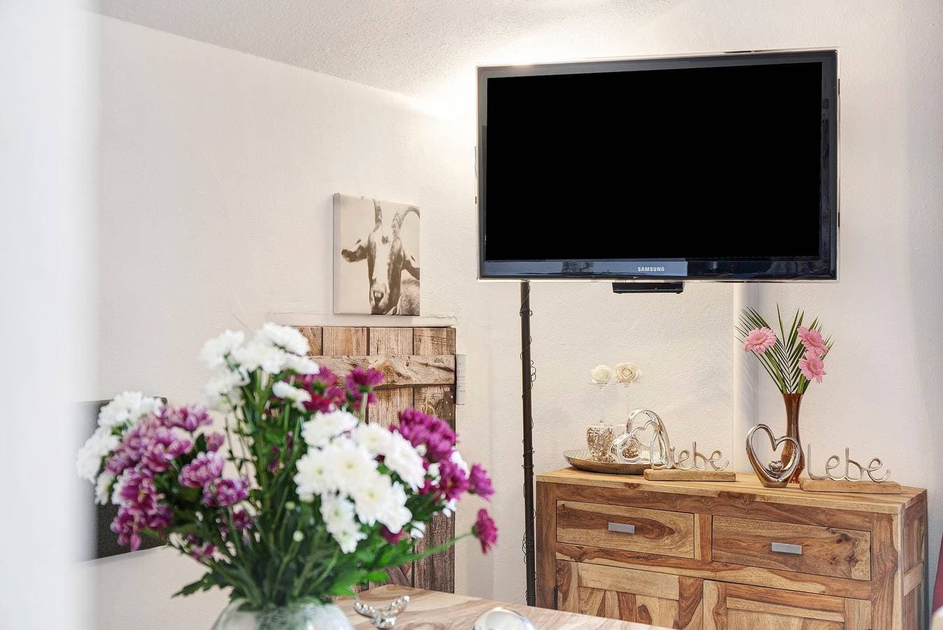 Foto 7 von 30: Einzimmerapartment 'Aschaubichl - Wohnung Anemone' mit Bergblick, Balkon und WLAN