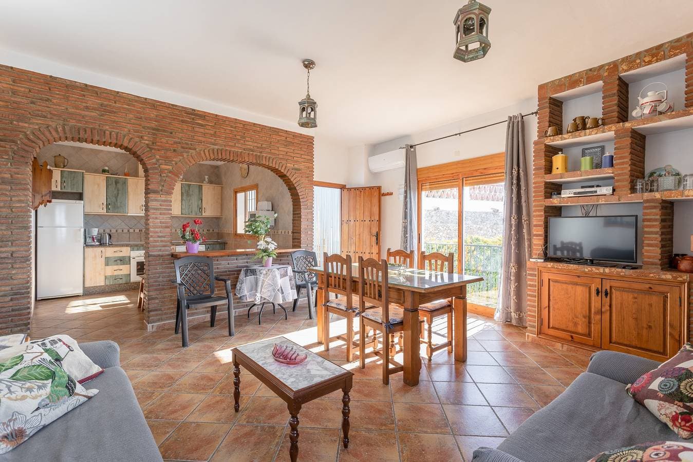 Foto 6 von 23: Ferienhaus "Casa Rural Villena" mit Meerblick, WLAN, Pool & Terrasse
